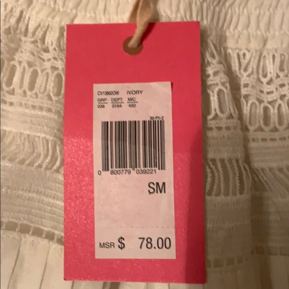 17. Chelsea and Violet White Lace Skirt - Picture 8 of 10